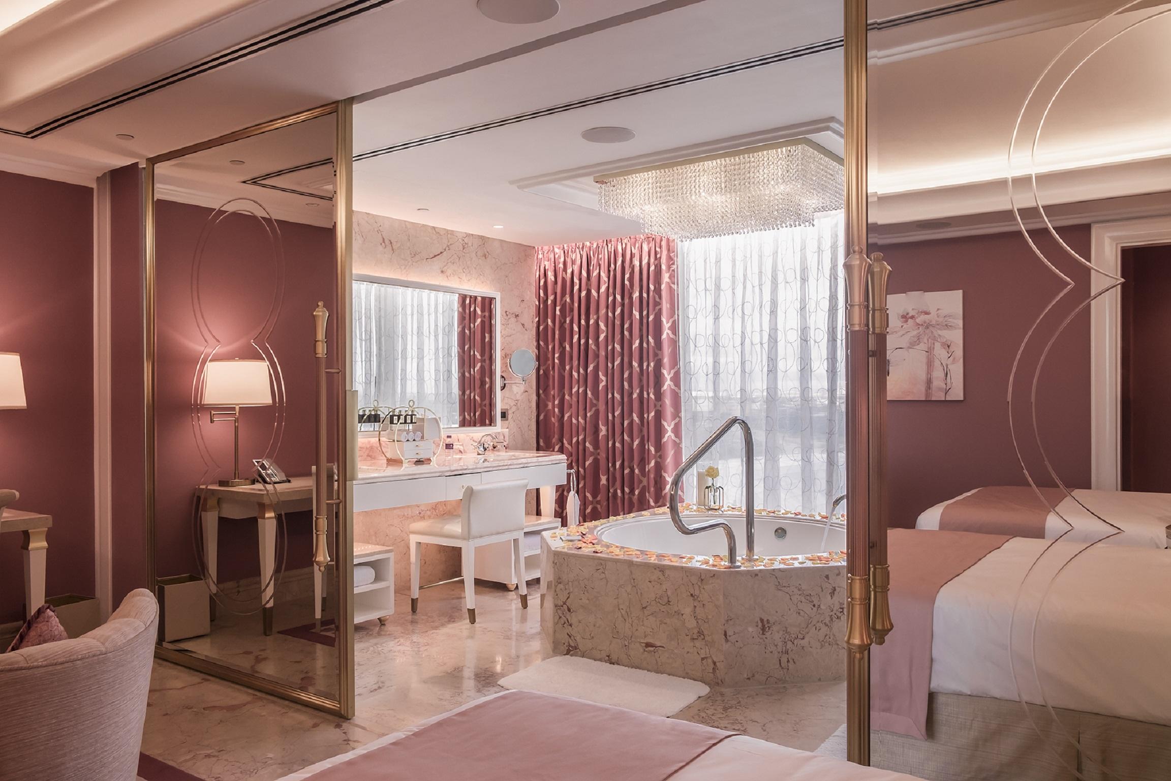 Okada Manila Ξενοδοχείο Πασάι Εξωτερικό φωτογραφία A suite at the hotel
